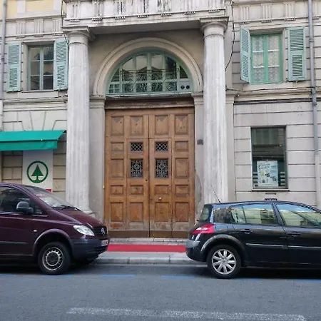 Appartement Sam Le Lezard Sarl